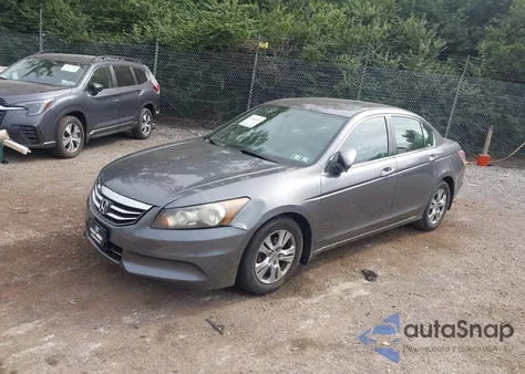 2011 Honda Accord 2.4 Se z USA, uszkodzony, nr VIN 1HGCP2F64BA106434